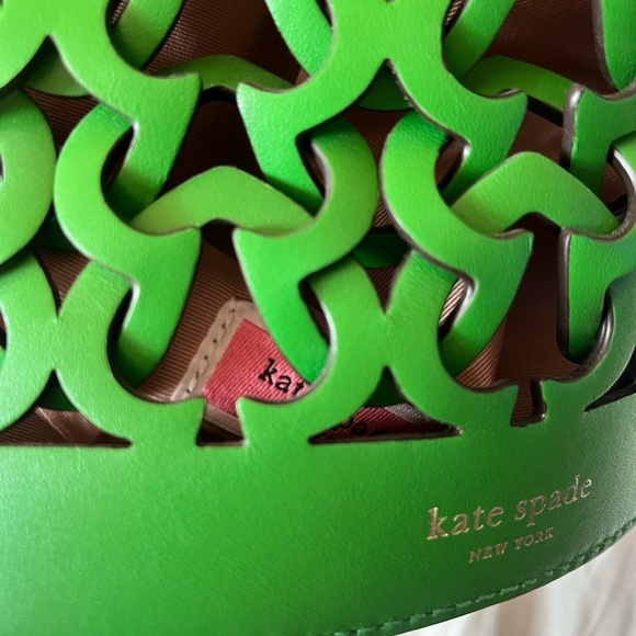 Kate Spade Dorie Bucket Bag Green  Italian Leather Novelty Small Sample Bag - Picture 2 of 9
